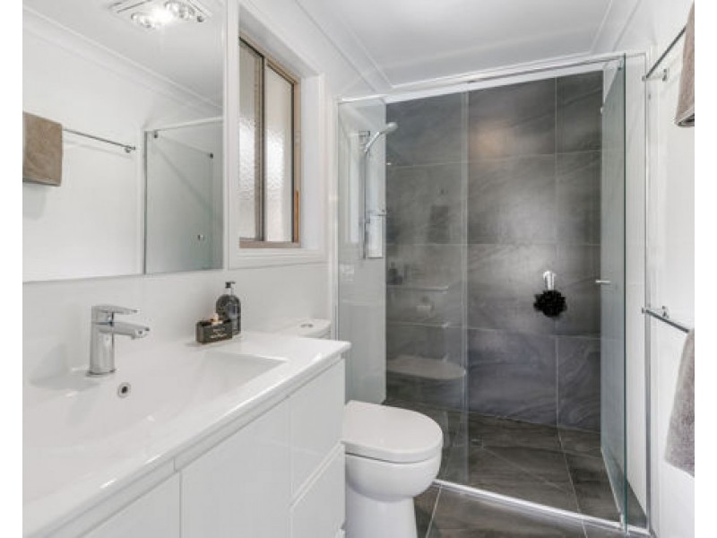 UNIT 53 / 2 Anaheim Drive, Helensvale QLD 4212