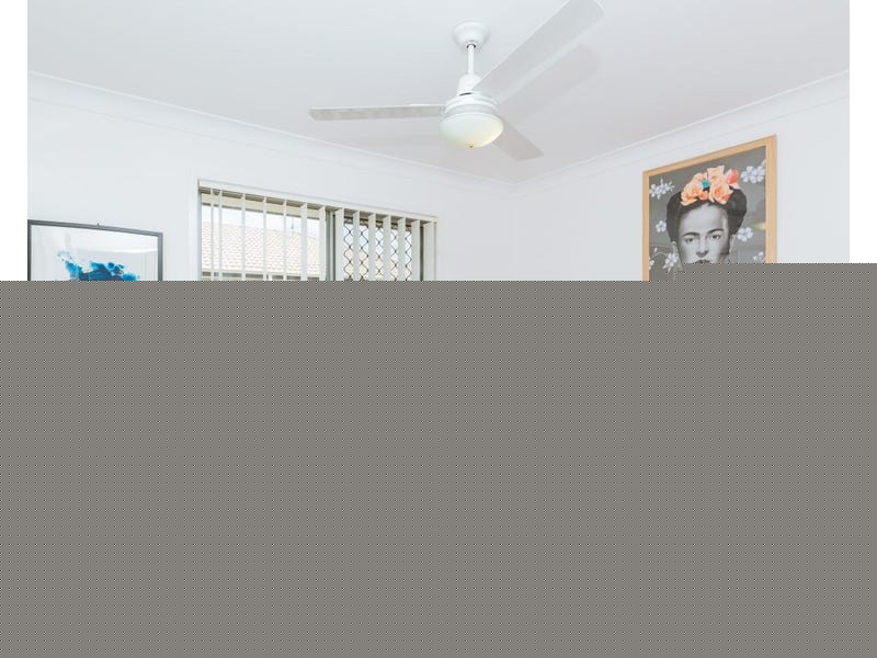 50/1 McAuley Parade, Pacific Pines QLD 4211