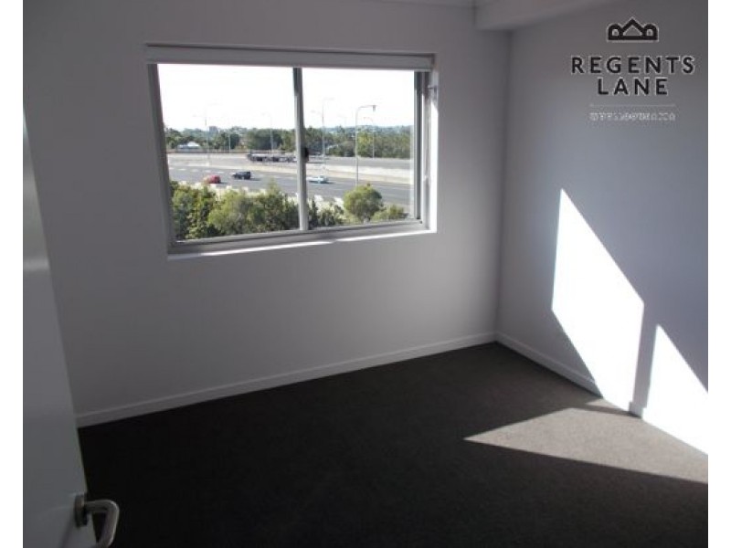 2H / 25-29 Regent Street, Woolloongabba QLD 4102