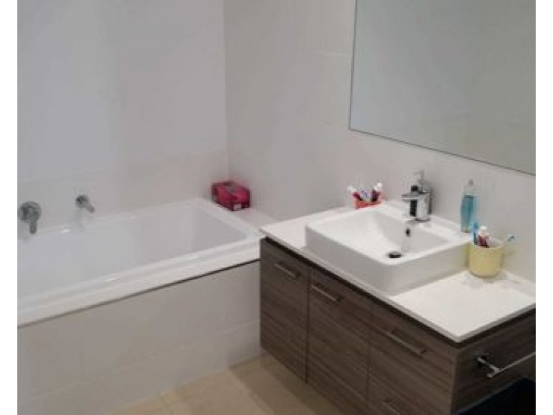 49/ 29-49 Varsity Parade, Varsity Lakes QLD 4227