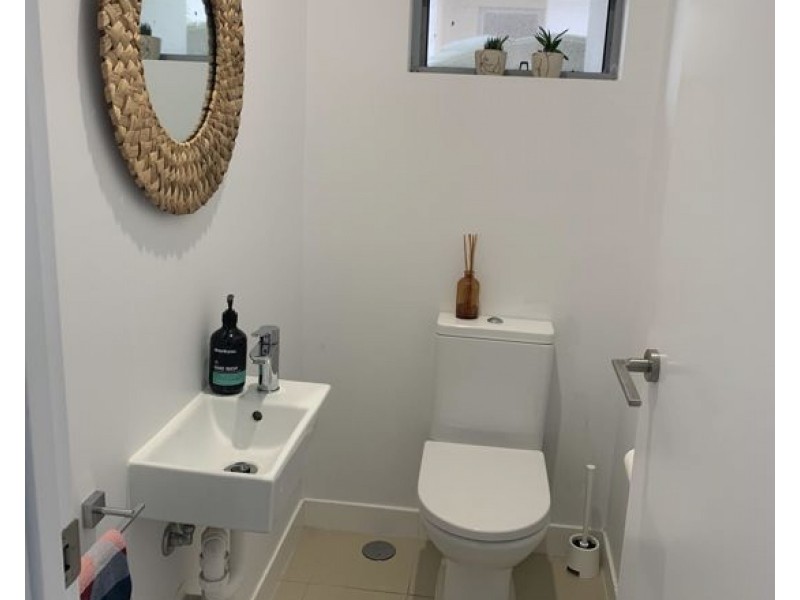 49/ 29-49 Varsity Parade, Varsity Lakes QLD 4227