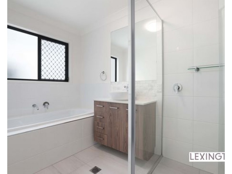 93/22 Creekside Terrace, Albany Creek QLD 4035