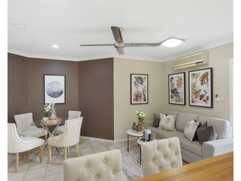 11 Hotchkiss Place, Kuraby QLD 4112