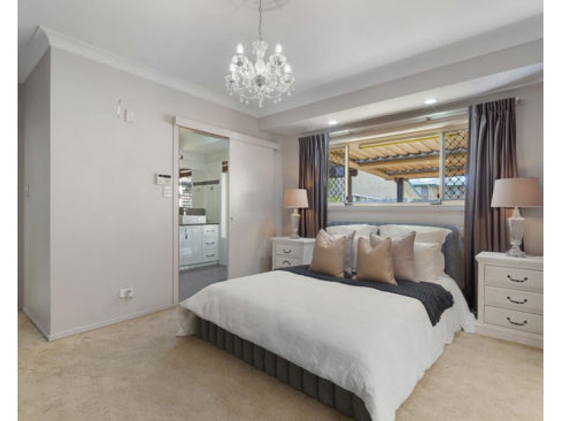 11 Hotchkiss Place, Kuraby QLD 4112