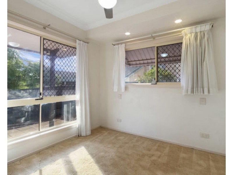 11 Hotchkiss Place, Kuraby QLD 4112