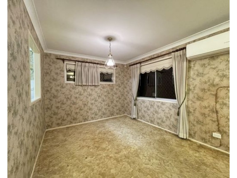 17 Saville Street, Eight Mile Plains QLD 4113