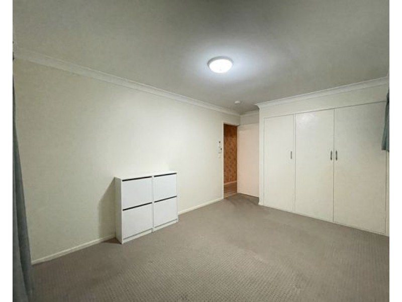 17 Saville Street, Eight Mile Plains QLD 4113