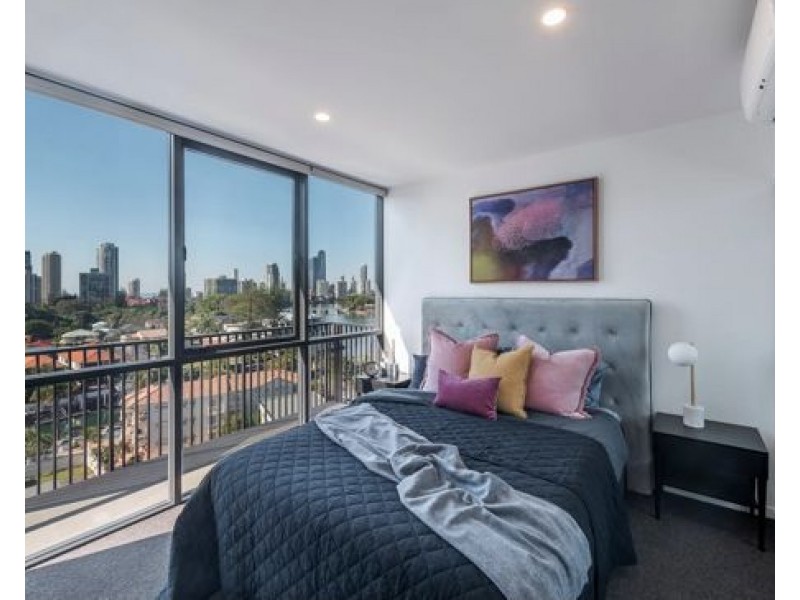 302/5 Peninsular Drive, Surfers Paradise QLD 4217