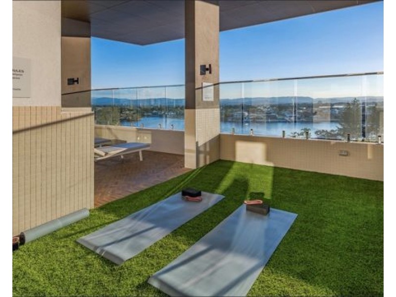 302/5 Peninsular Drive, Surfers Paradise QLD 4217