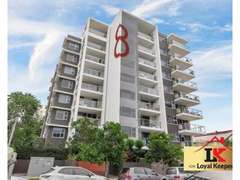 202/8 Norman Street, Southport QLD 4215