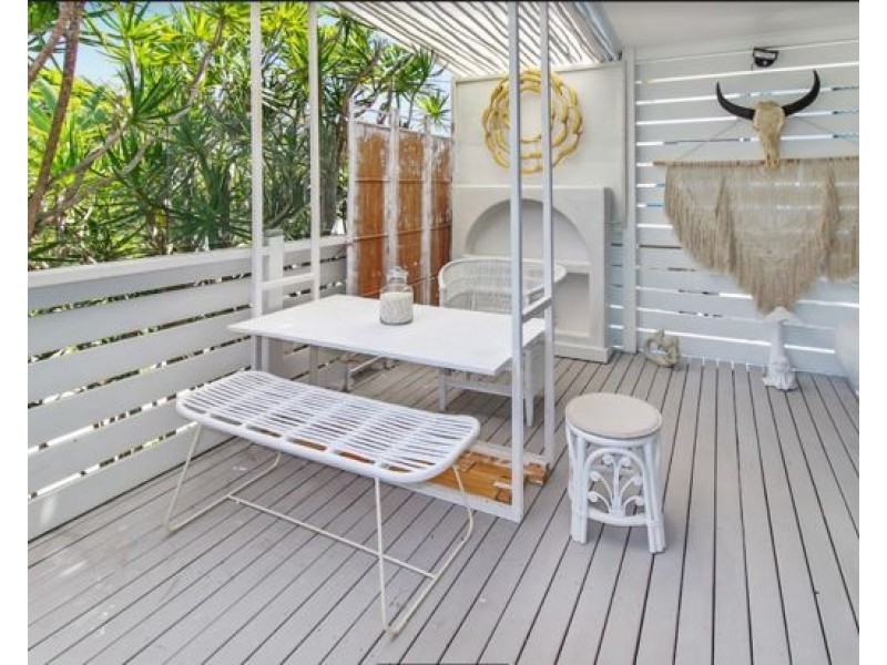 3 College Ave, Southport QLD 4215