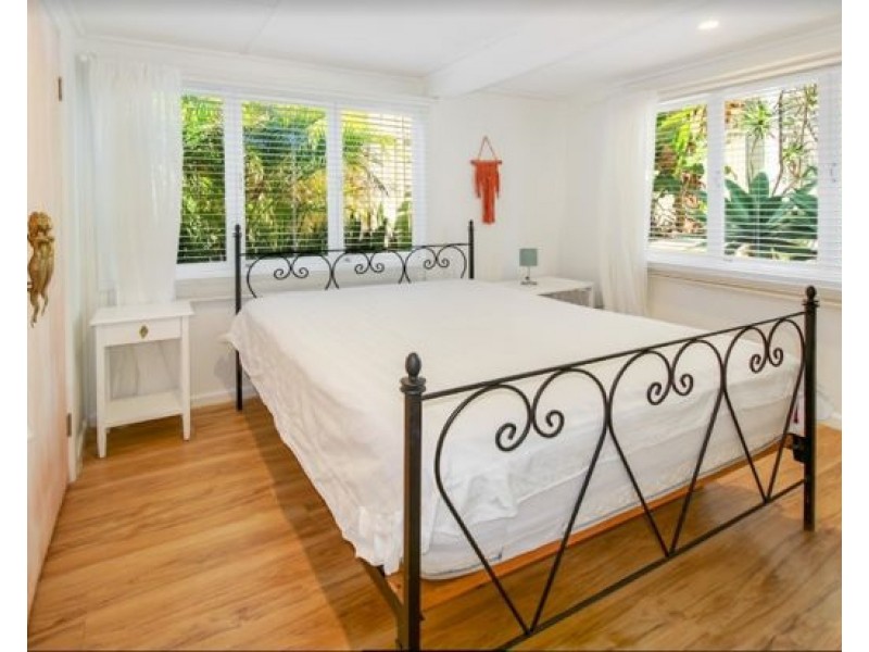 3 College Ave, Southport QLD 4215