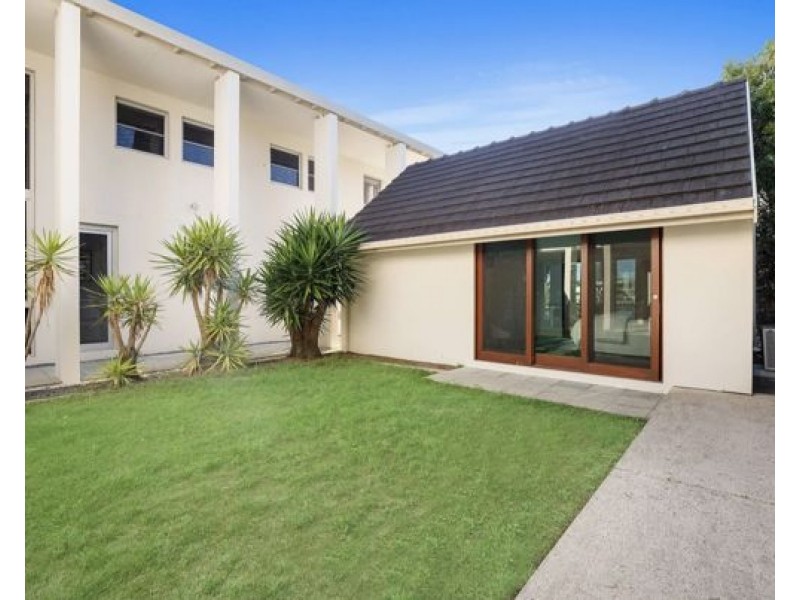 97 Gibraltar Drive, Surfers Paradise QLD 4217