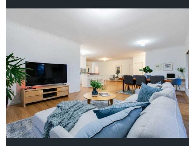 10 Kurraree Place, Nudgee QLD 4014