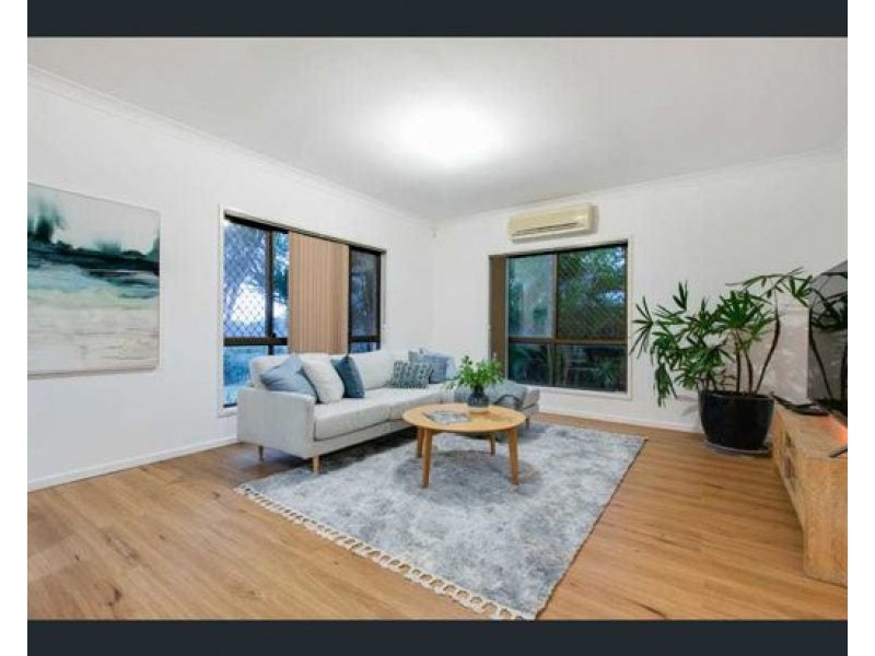 10 Kurraree Place, Nudgee QLD 4014