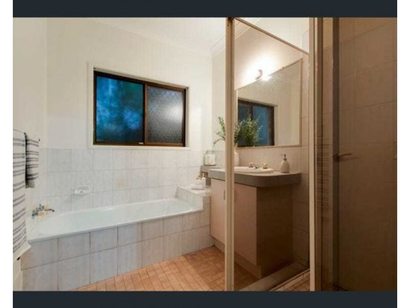 10 Kurraree Place, Nudgee QLD 4014