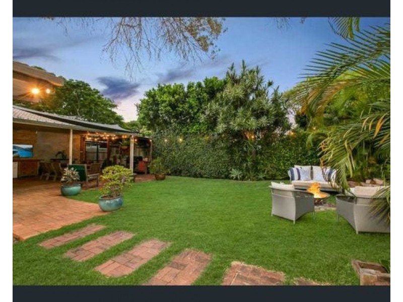 10 Kurraree Place, Nudgee QLD 4014