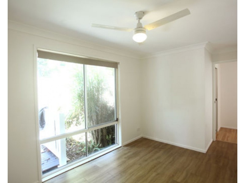 37 Lakeview Parade, Tweed Heads South NSW 2486