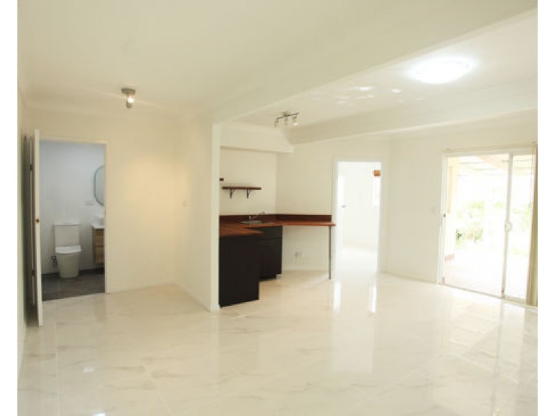 37 Lakeview Parade, Tweed Heads South NSW 2486