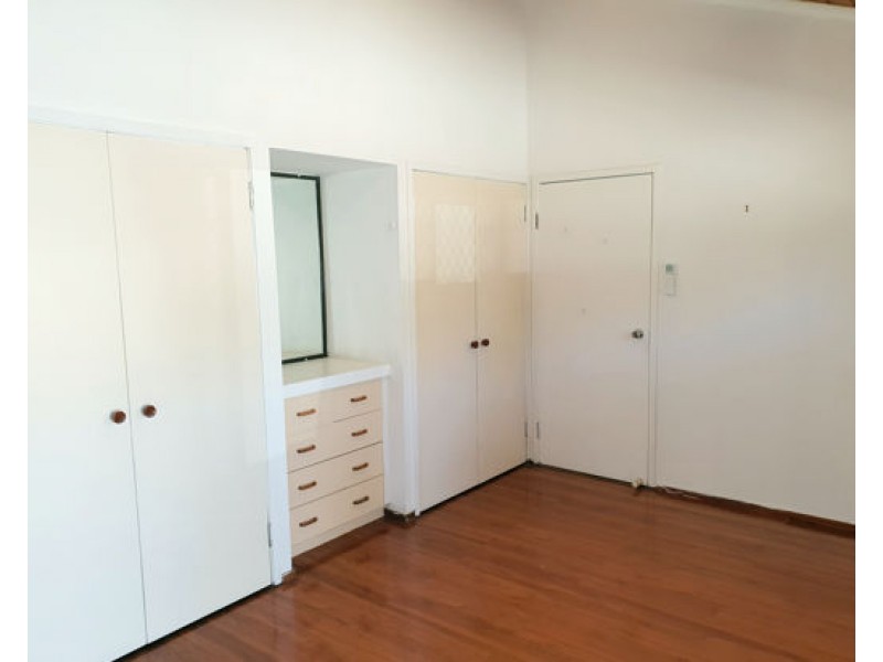 73 Donnington St, Carindale QLD 4152