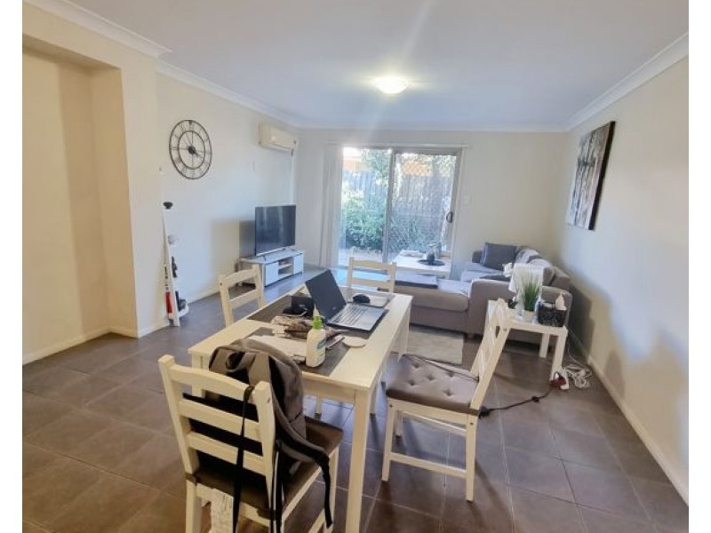 unit 40 147 Fryar Road, Eagleby QLD 4207