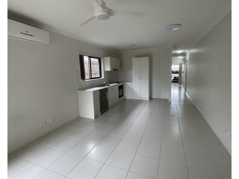 2B/19 Short street, Boronia Heights QLD 4124