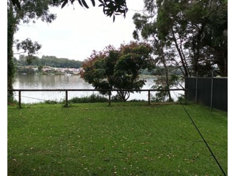 4-6 Rivendell Place, Upper Coomera QLD 4209