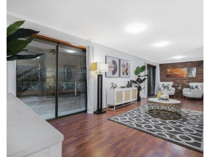 6 BUTTERNUT STREET, Sunnybank Hills QLD 4109