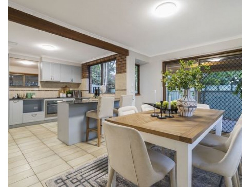 6 BUTTERNUT STREET, Sunnybank Hills QLD 4109