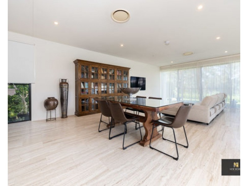 2 The Dress Circle, Benowa QLD 4217