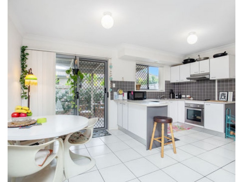 76/175 Fryar road, Eagleby QLD 4207