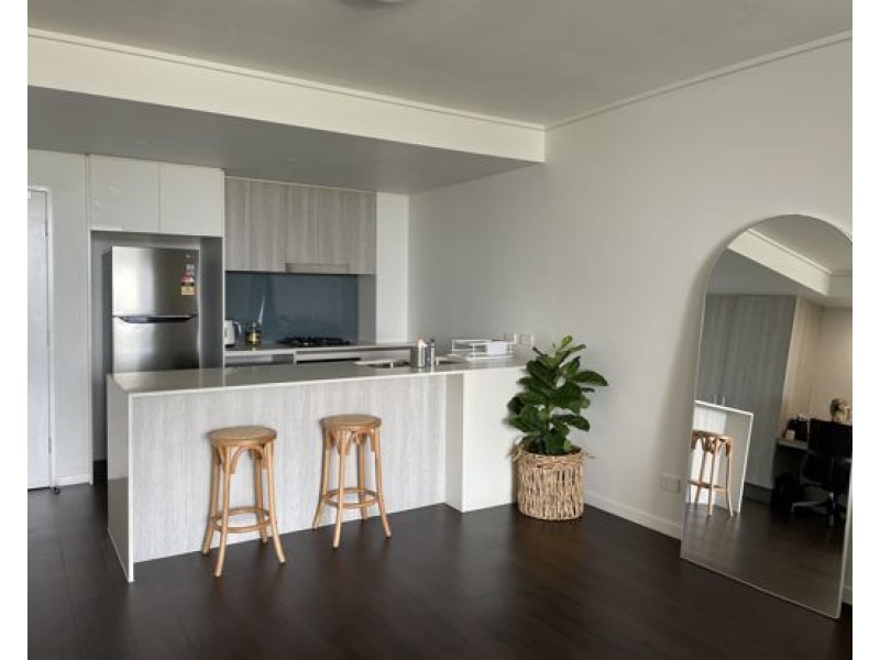 R1/42 Laver Drive,, Robina QLD 4226