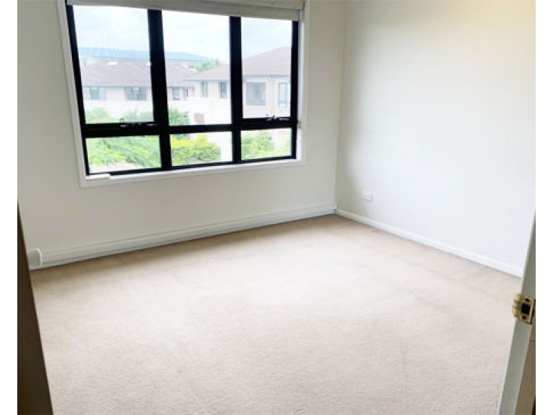 9/1 Assembly Drive, Varsity Lakes QLD 4227