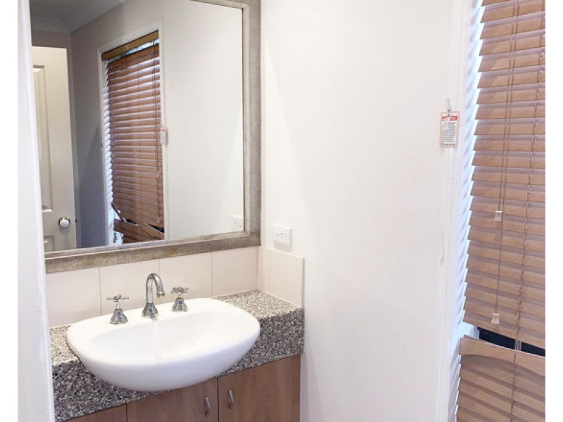 9/1 Assembly Drive, Varsity Lakes QLD 4227