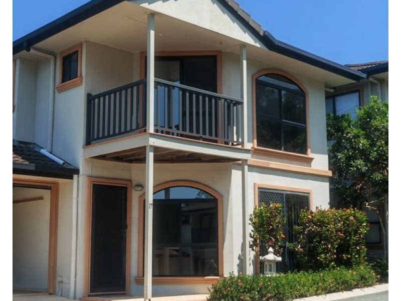 17/12 Greendale Way, Carindale QLD 4152