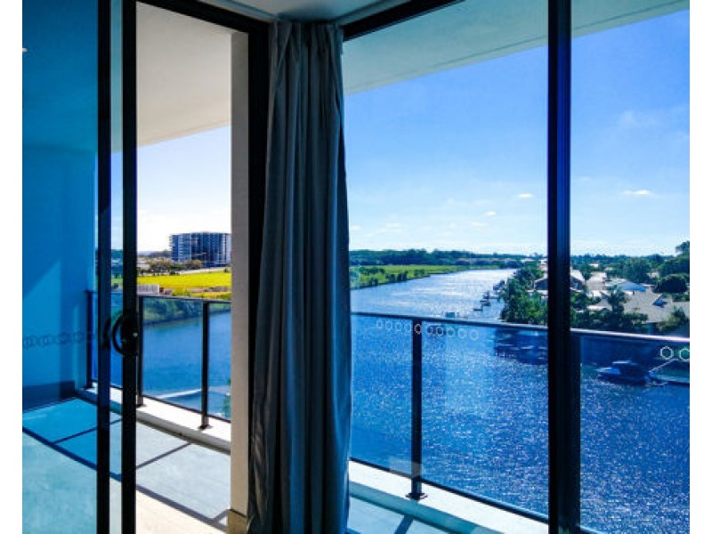 4304/5 Harbour Side Court, Biggera Waters, Biggera Waters QLD 4216