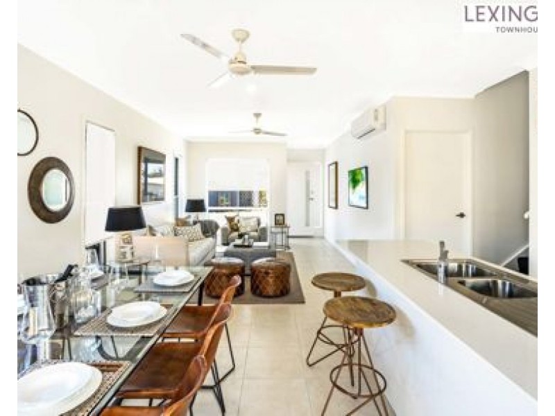 18/30 Creekside Terrace, Albany Creek QLD 4035