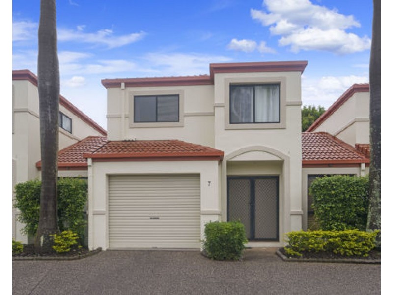 Unit 7 74 Plaza St, Wynnum West QLD 4178