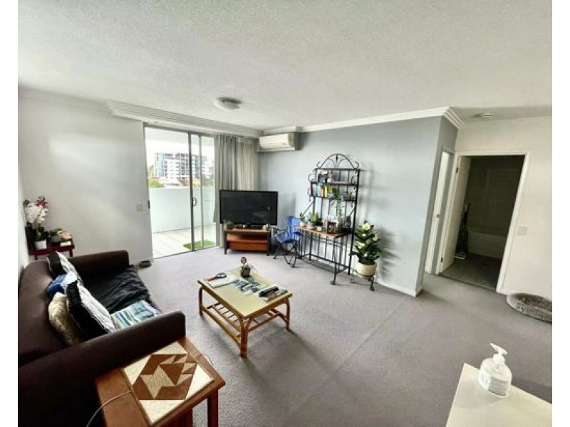 303/392 Hamilton Road, Chermside QLD 4032