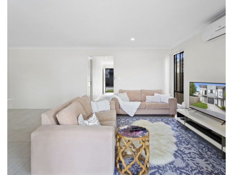 32/7 Franco Place, Bridgeman Downs QLD 4035