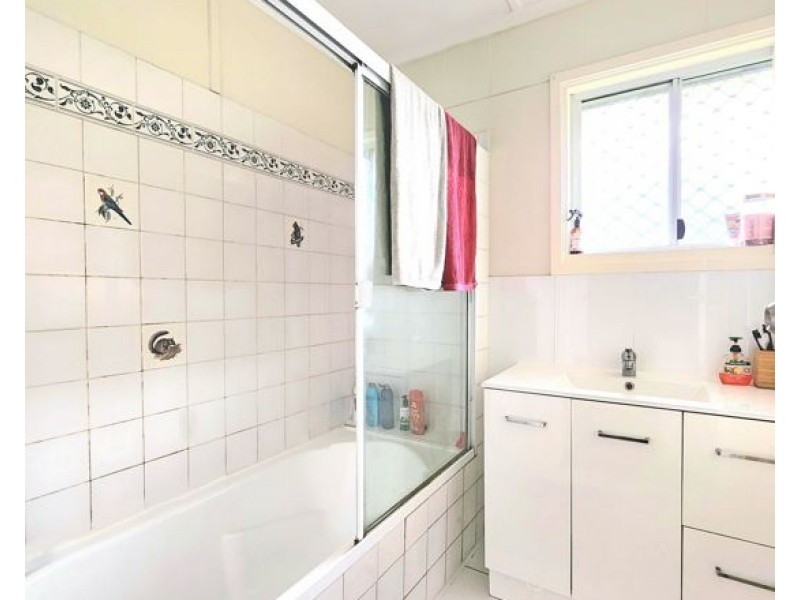 294 Watson Rd, Acacia Ridge QLD 4110