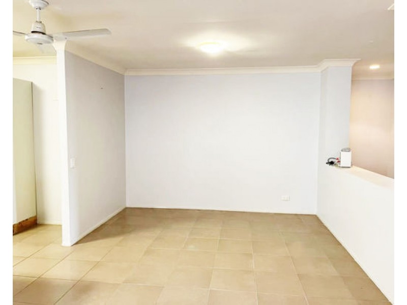 44 Marble Arch Place, Arundel QLD 4214