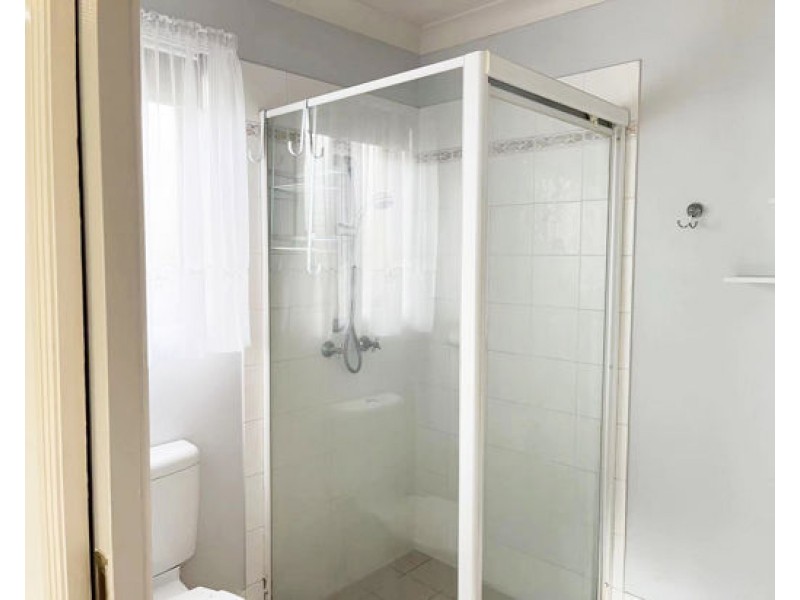 44 Marble Arch Place, Arundel QLD 4214