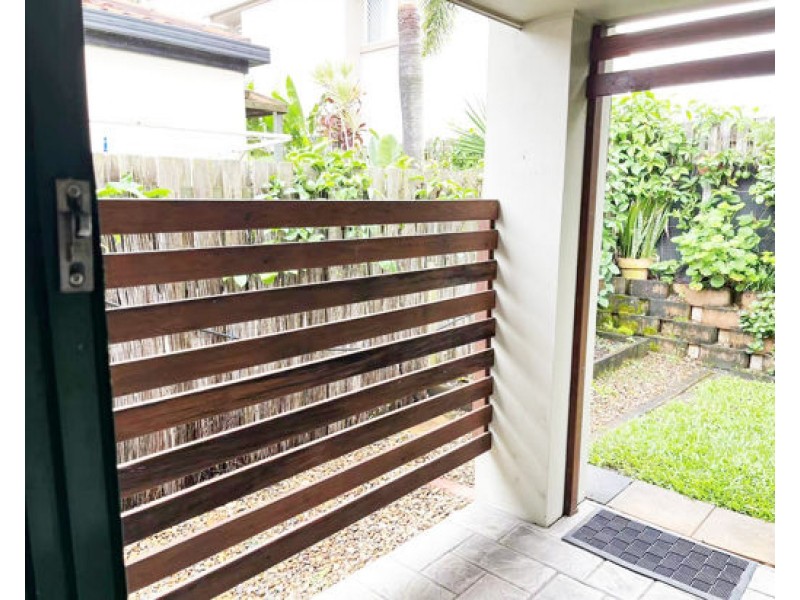 44 Marble Arch Place, Arundel QLD 4214