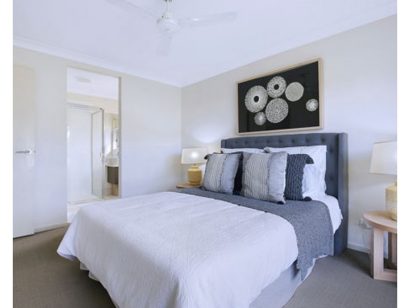 4 Shangrila St, Burpengary QLD 4505