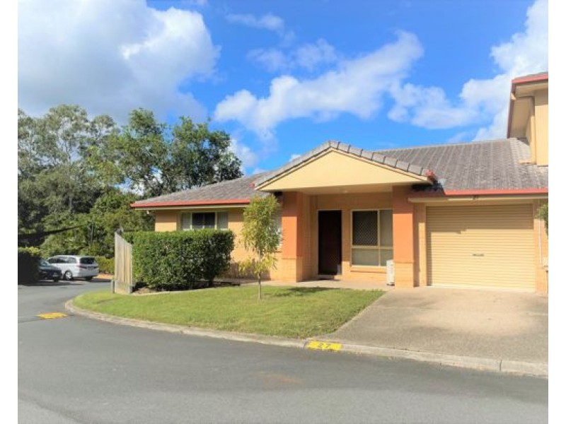 62 COORA ST, Wishart QLD 4122