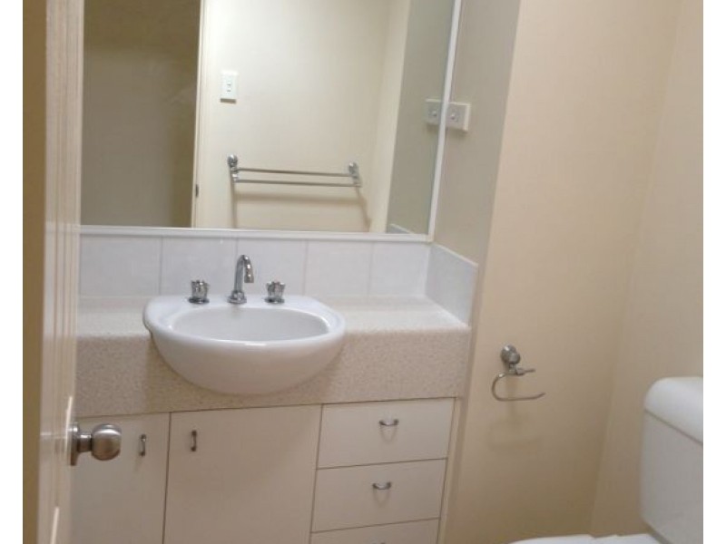 62 COORA ST, Wishart QLD 4122