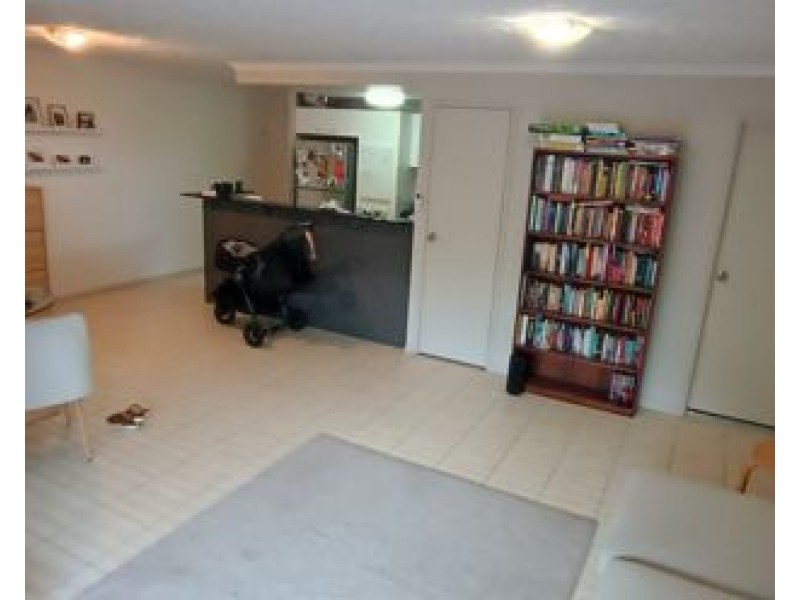 14/4-8 omeo st, Macgregor QLD 4109