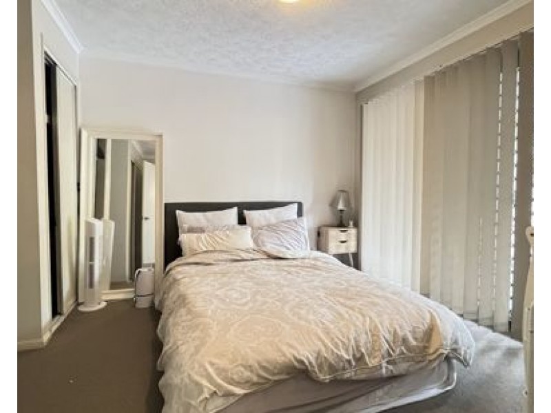 14/4-8 omeo st, Macgregor QLD 4109