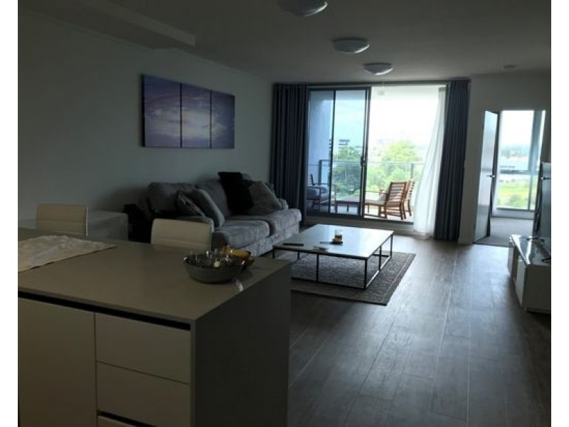 F1/42 Laver Drive, Robina QLD 4226